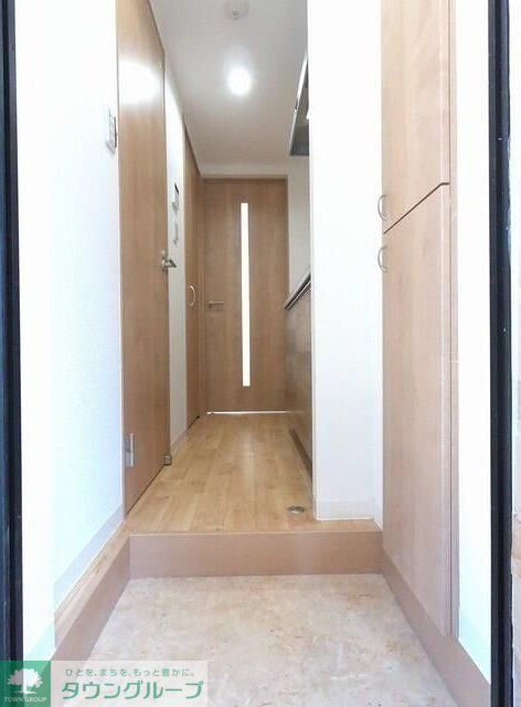 玄関　お問合せはタウンハウジングまで！※現地待合わせ相談可能