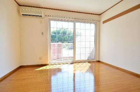 居室・リビング　室内（イメージ）