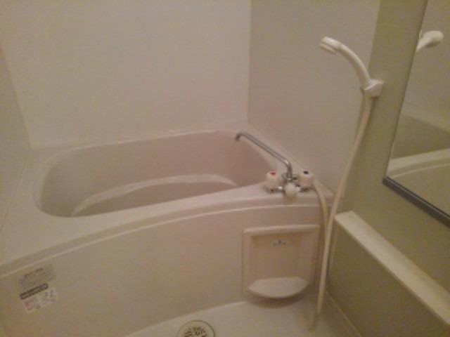 バス・シャワールーム　お風呂で日々の疲れを落としましょう