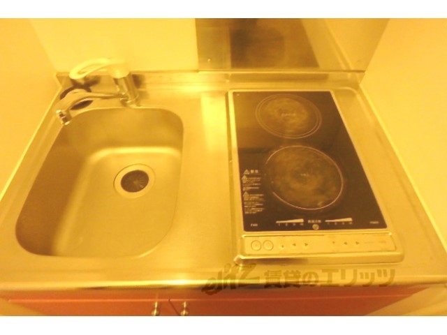 キッチン　コンロ＆シンク