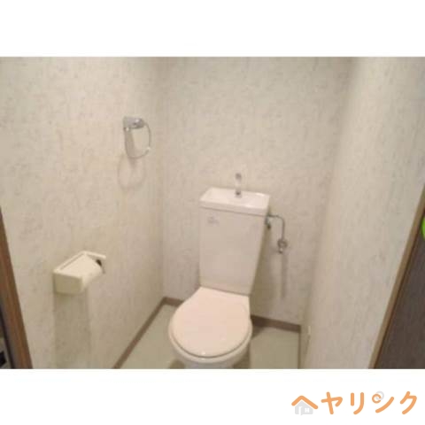 トイレ　類似（反転）部屋イメージ