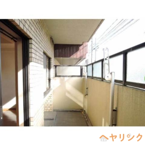バルコニー　類似（反転）部屋イメージ
