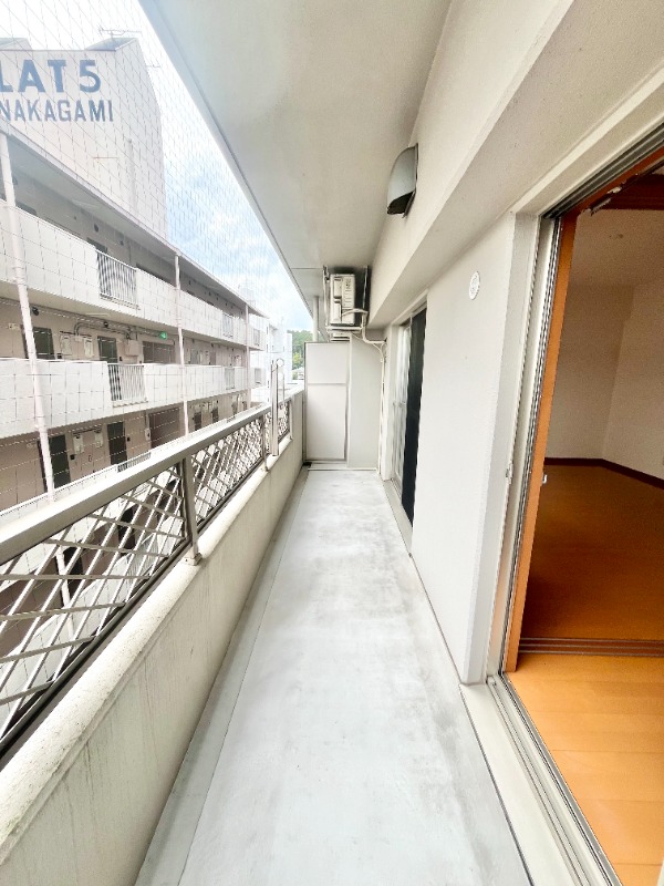 バルコニー　別号室