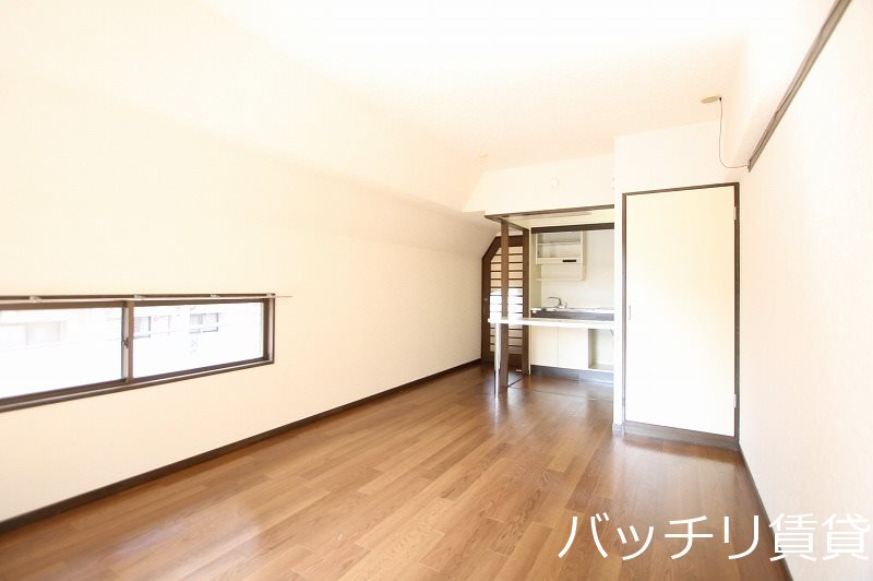 居室・リビング　同型タイプの為現状優先