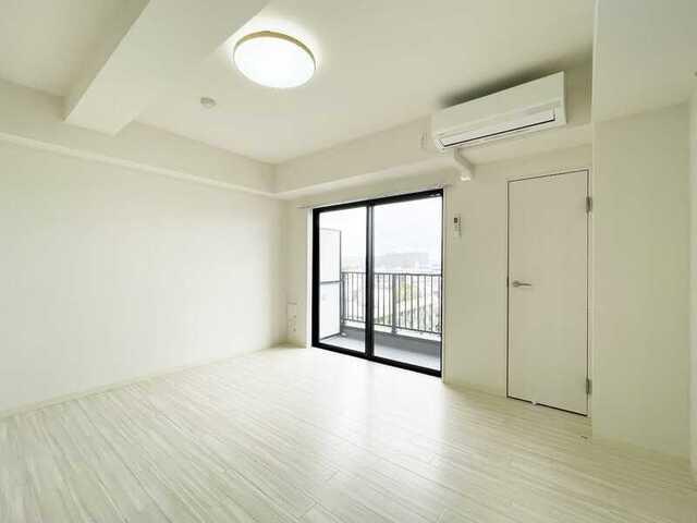 居室・リビング　きれいな洋室です