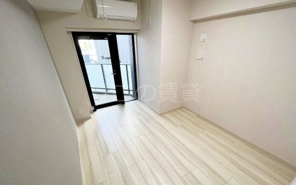 居室・リビング　※別部屋参考写真