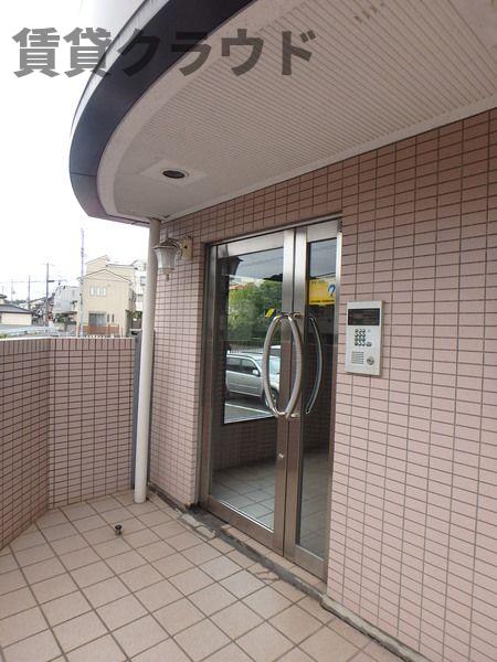 エントランス　毎日通るエントランスはこのようになっています