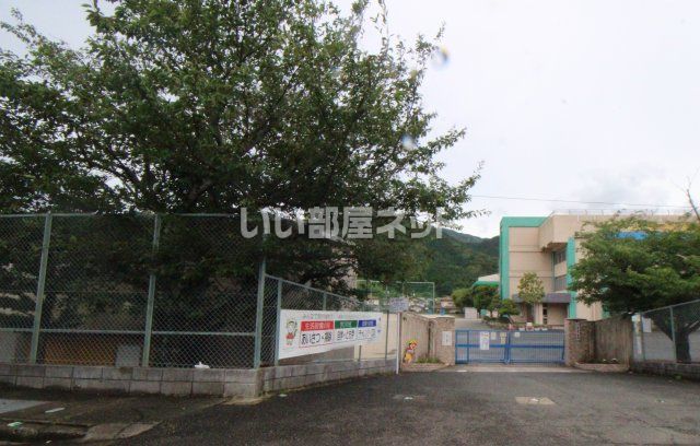 小学校　福岡市立早良小学校（小学校）まで1089m