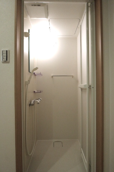 バス・シャワールーム　別部屋使用