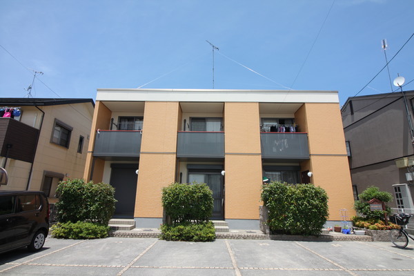 建物外観　メゾネットタイプ