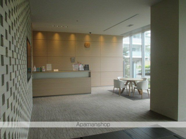 ロビー　ロビー