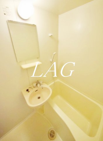 バス・シャワールーム　お風呂です。