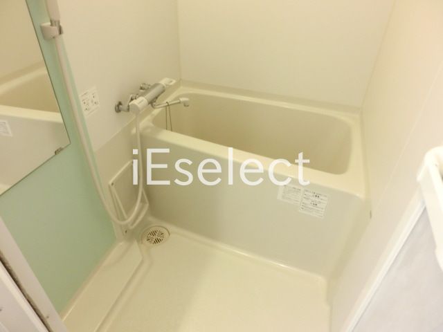 バス・シャワールーム　お風呂で毎日の疲れもスッキリ。