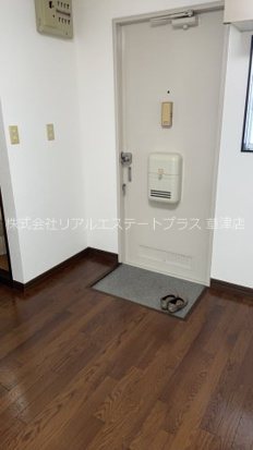 シャルム瀬田の玄関写真