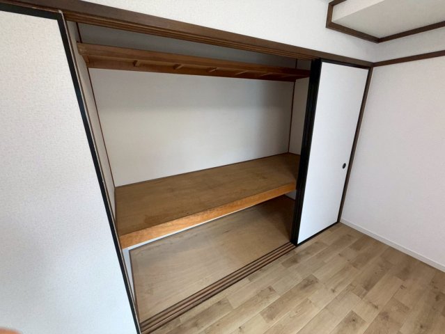 収納　山八第二ビル