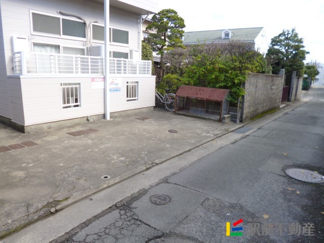 その他共有部分　前面道路