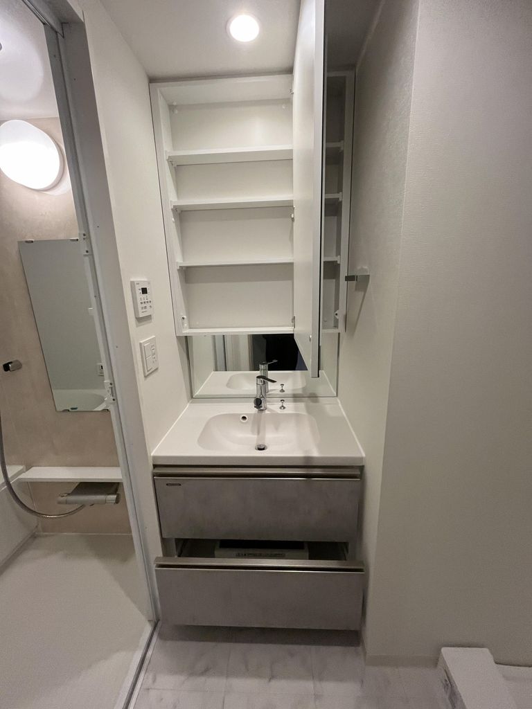 洗面設備　バルコニー