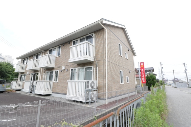 建物外観　建物外観