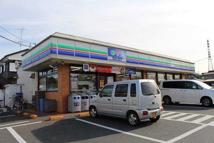 コンビニ　1（コンビニ）まで1m