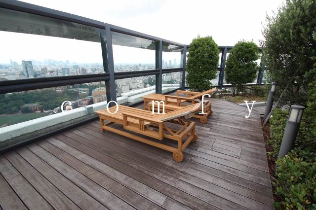 建物外観　屋上テラス