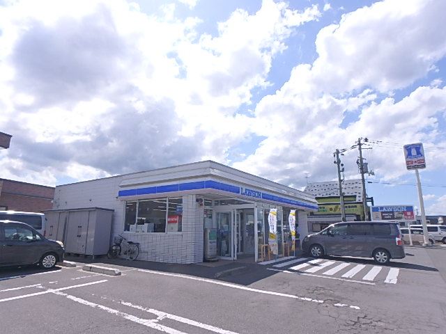 コンビニ　ローソン（コンビニ）まで360m