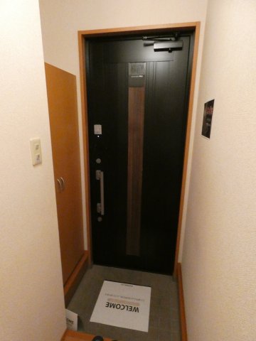 パレス御幸の玄関写真