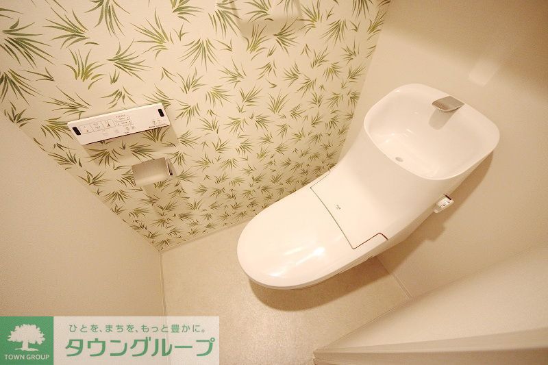AZEST志村三丁目2のトイレ写真