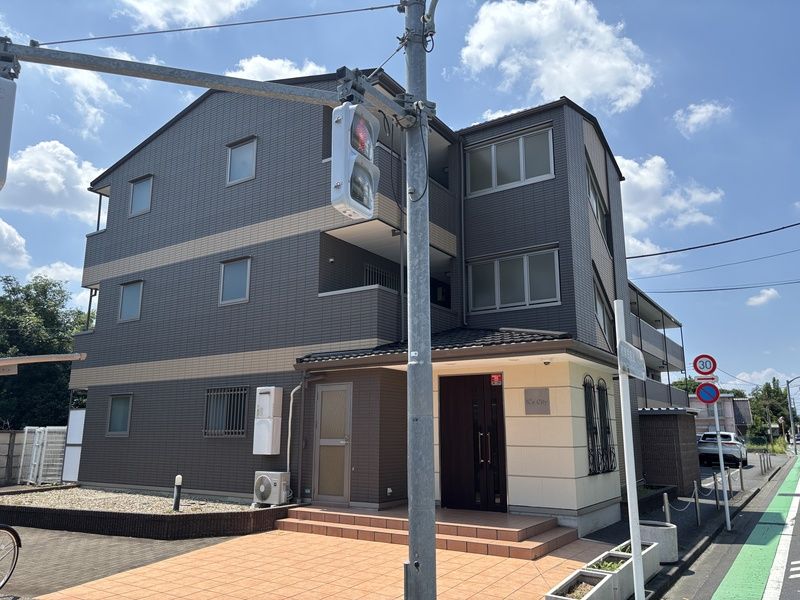 小田急線 狛江駅 徒歩10分 築20年