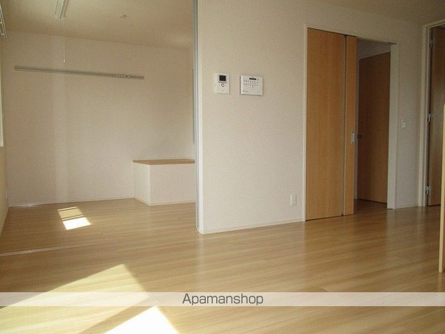 ストリームの居間写真