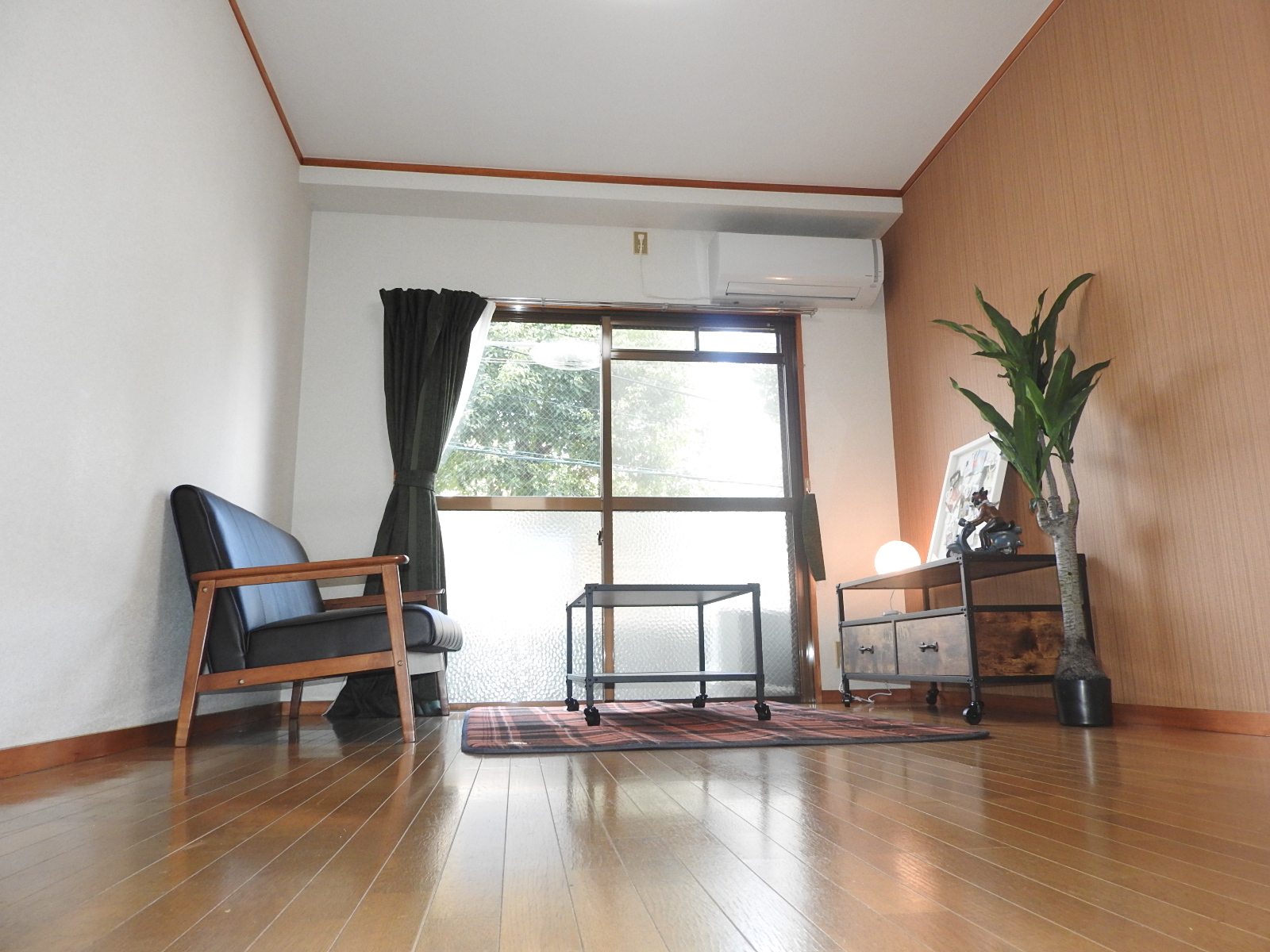 居室・リビング　エアコン