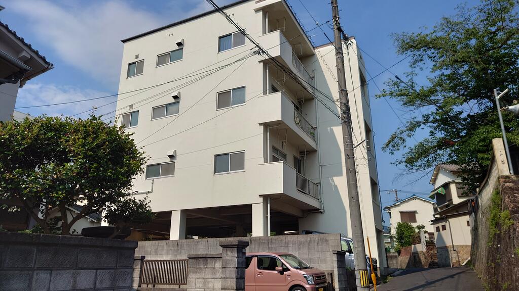 井上ビルの建物外観