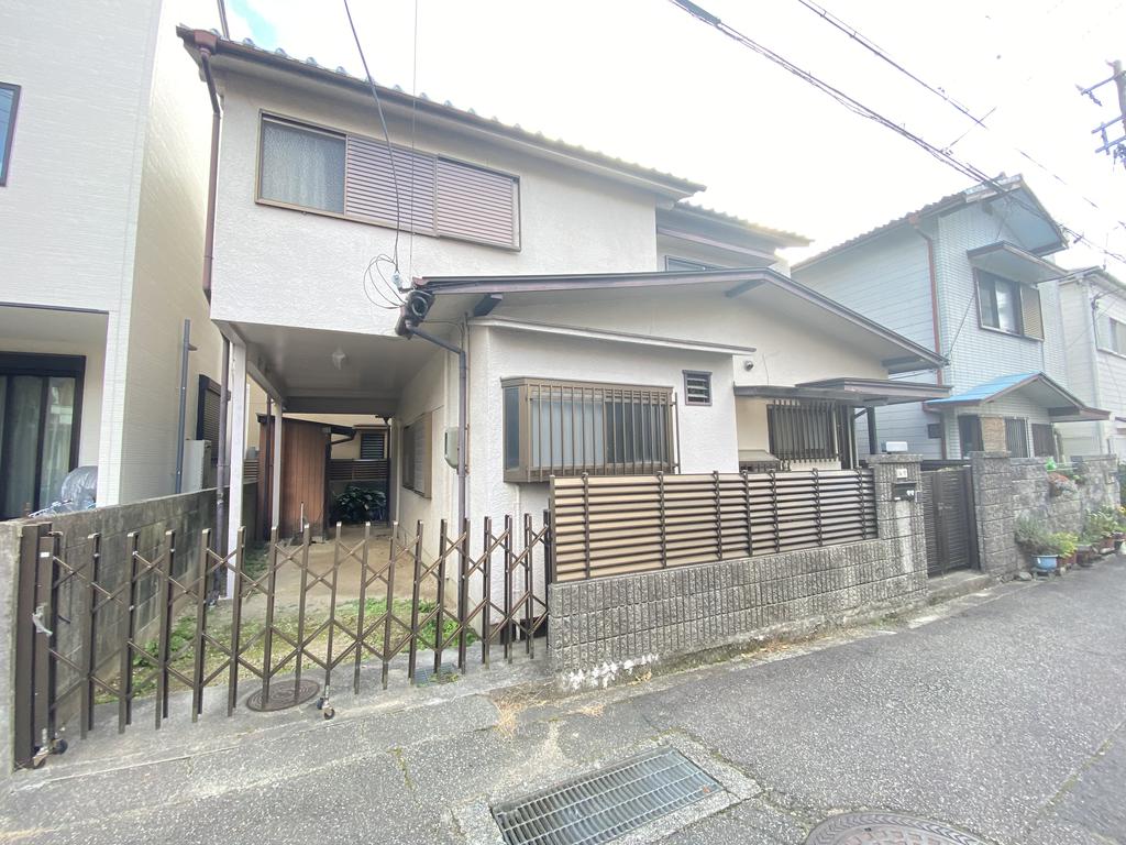 亀井町M貸家