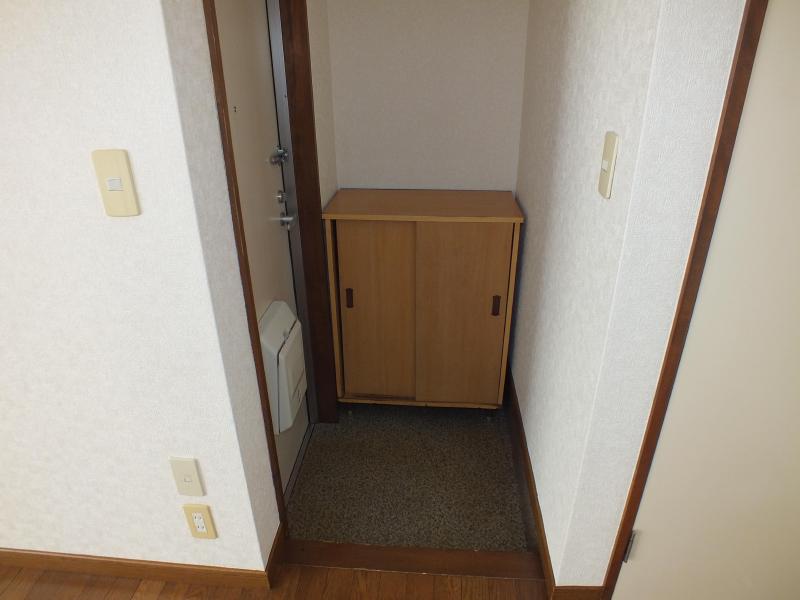 ●ヴィレンサトウの玄関写真