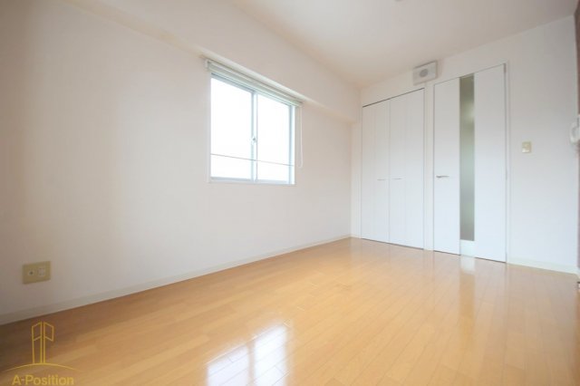 収納　プレジール靭公園