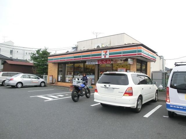 コンビニ　セブンイレブン（コンビニ）まで400m