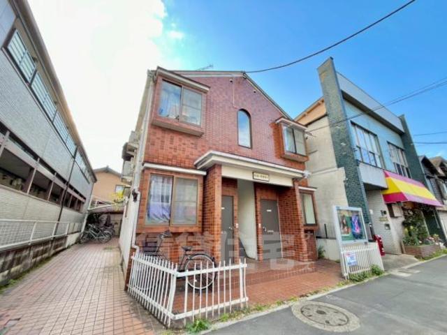 【ベルフラワーの建物外観】