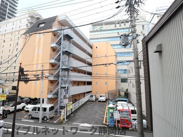 【静岡市葵区伝馬町のマンションの眺望】