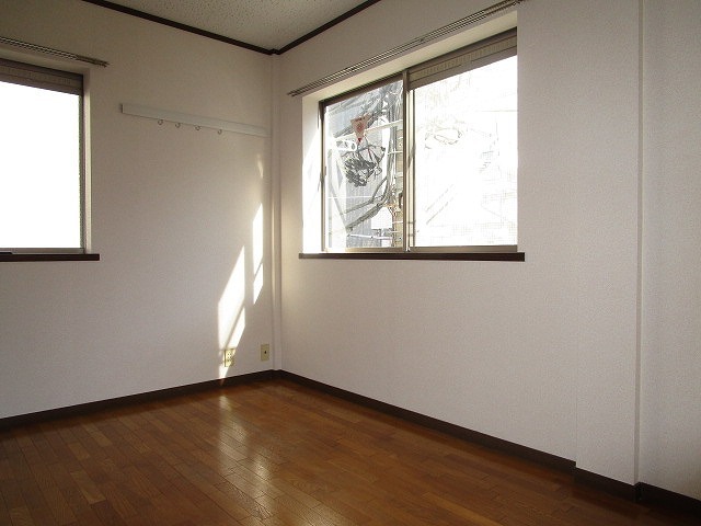 その他部屋・スペース　★２面窓★