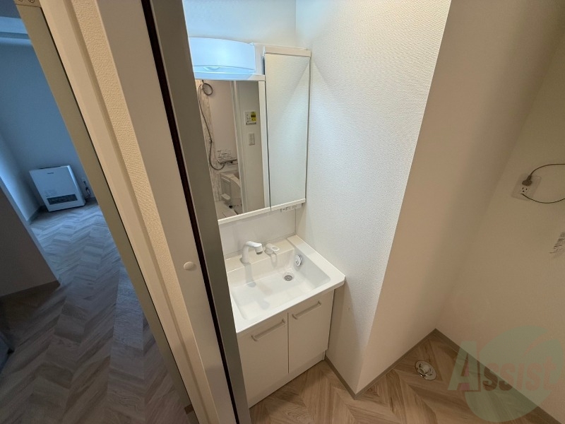 洗面設備　シャンプードレッサーで身支度もラクラクです！