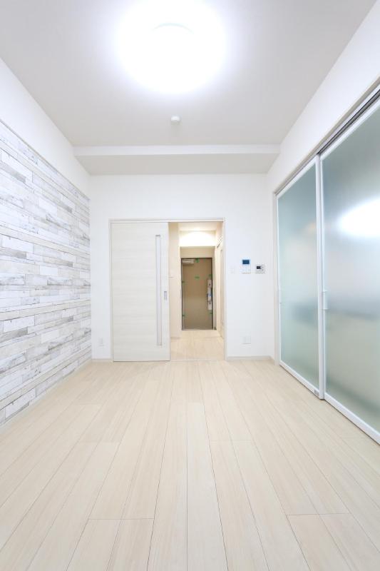 居室・リビング　同タイプ別部屋写真です。現況優先となります。