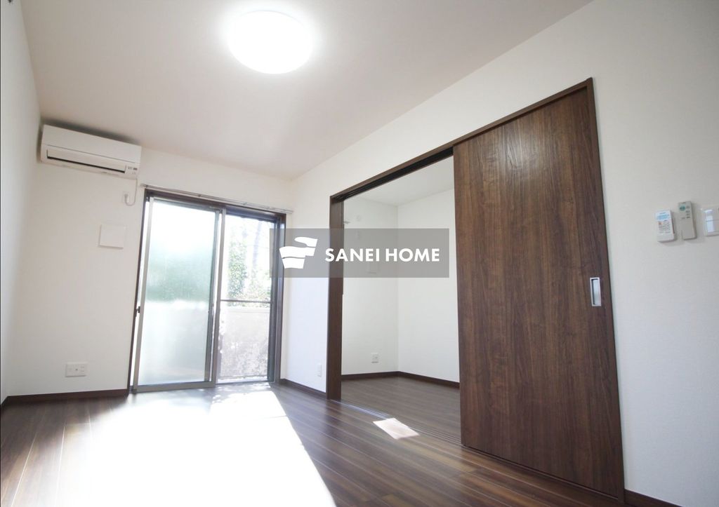 居室・リビング　同仕様