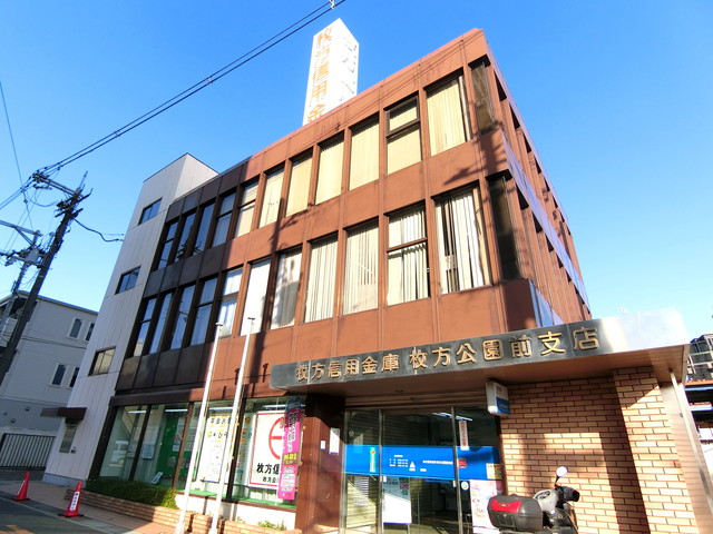 【パーチェ伊加賀本町の銀行】