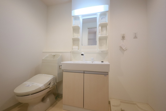 洗面設備　※別部屋の写真です