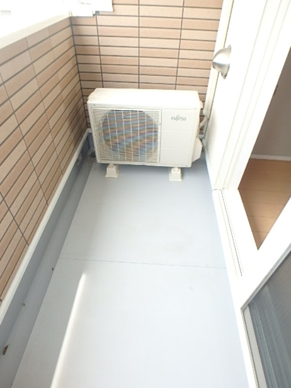 バルコニー　図面と現状に相違がある場合には現状を優先