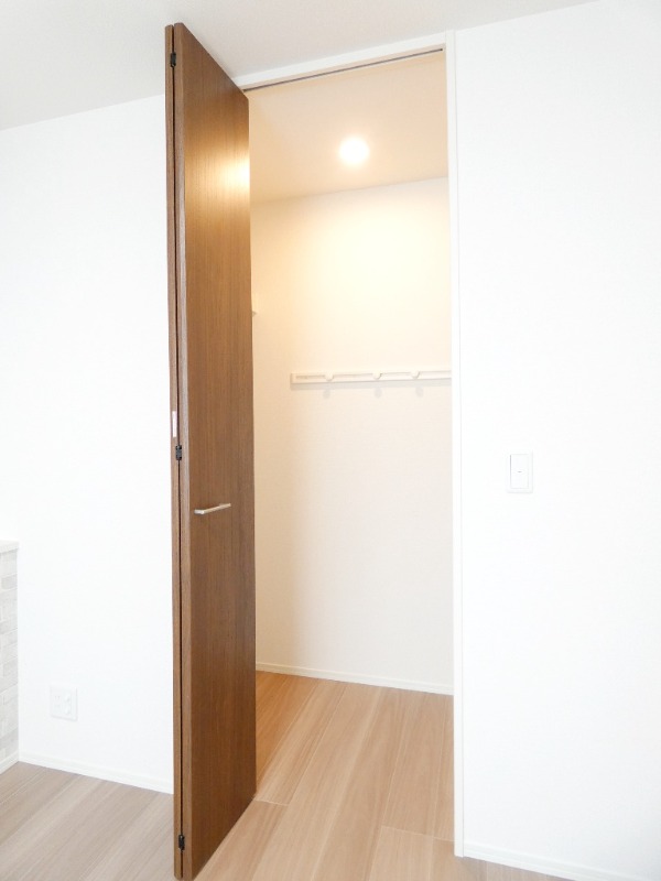 収納　図面と現状に相違がある場合には現状を優先