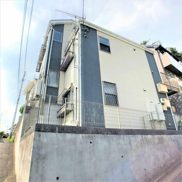 建物外観　同建物別部屋参考