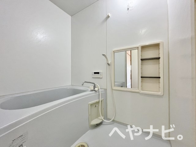 バス・シャワールーム　★追い焚き付きバス