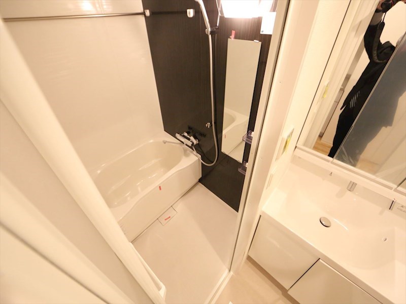 バス・シャワールーム　バスルーム　浴室暖房乾燥機付き