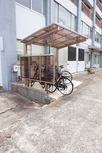 その他　敷地内駐輪場（その他）まで5m