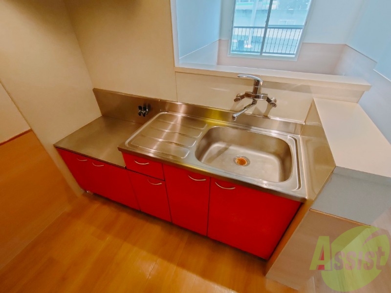 キッチン　キッチンです。一人暮らしなら十分な大きさですね。